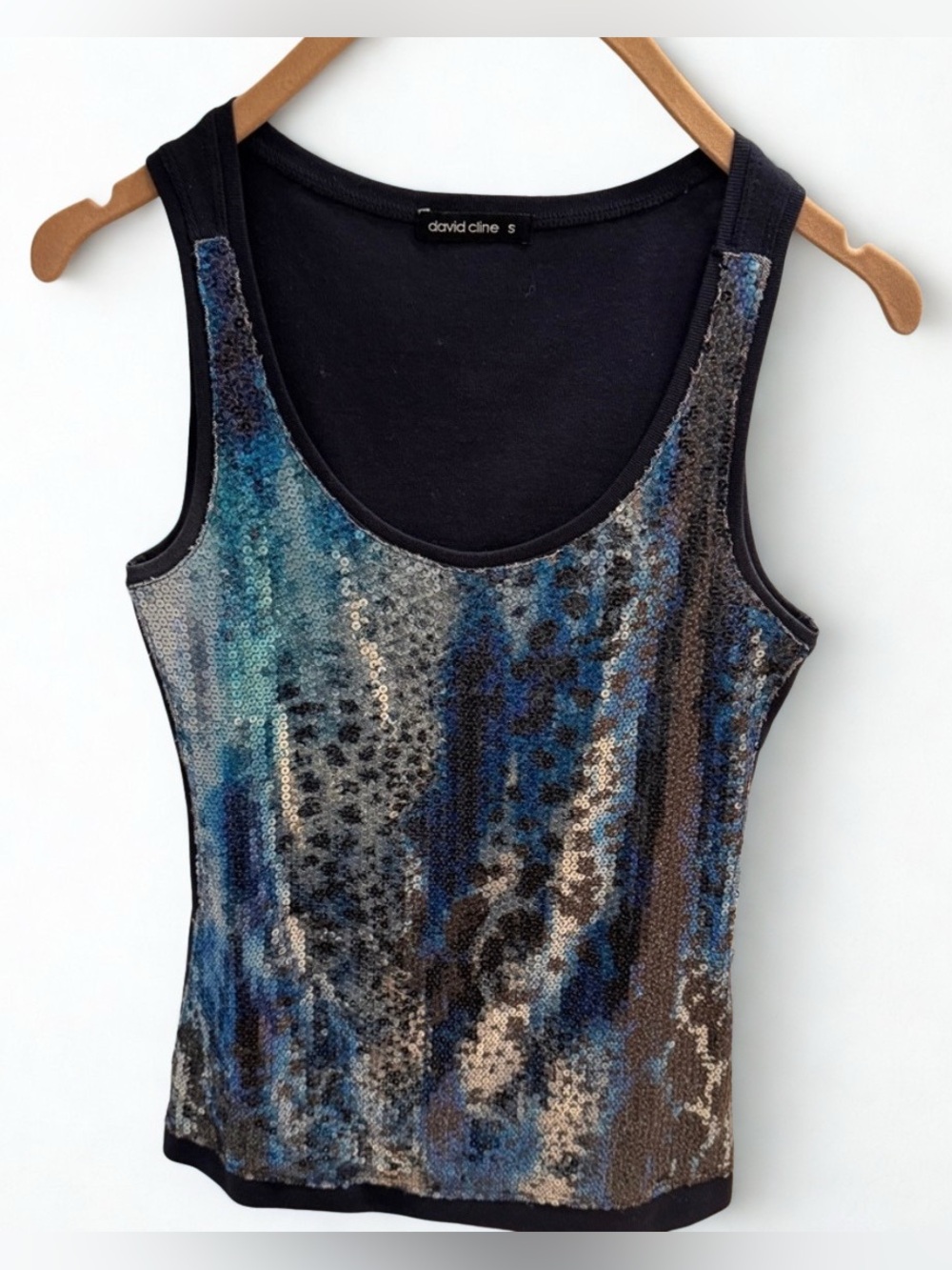 Price Firm David Cline Blue Sequined Tank Top, Size Small in EUC.